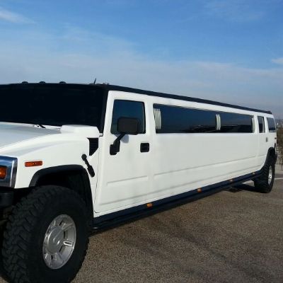 Hummer 8 pax