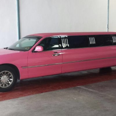 Limusina Lincoln Rosa 8 pax